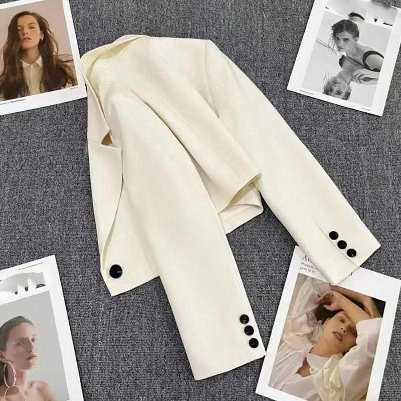 Women’s Cropped Blazer with Single Button